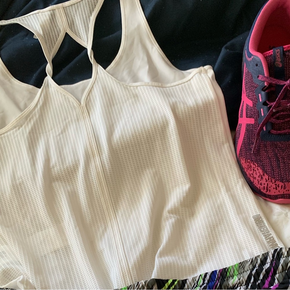 Workout tank top